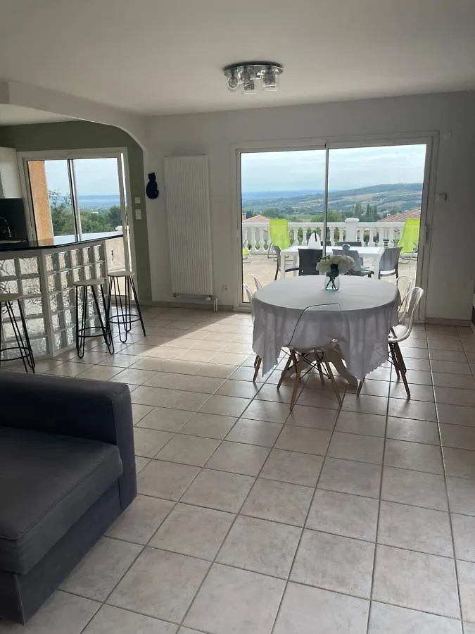 Maison d'hôtes Au Jardin De Papy à Veranne 0*,  France